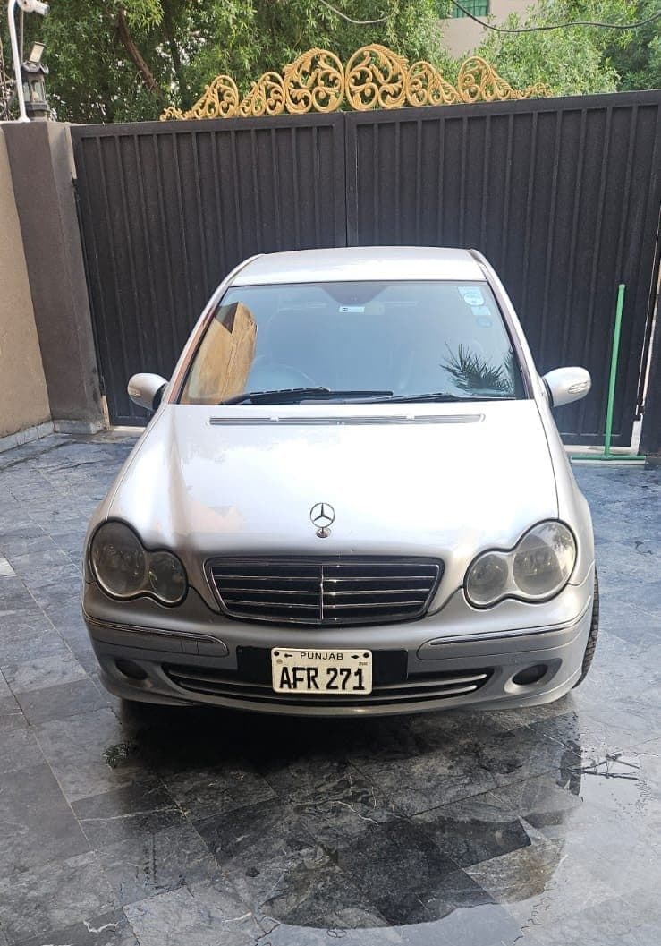 Mercedes Benz C Class C180