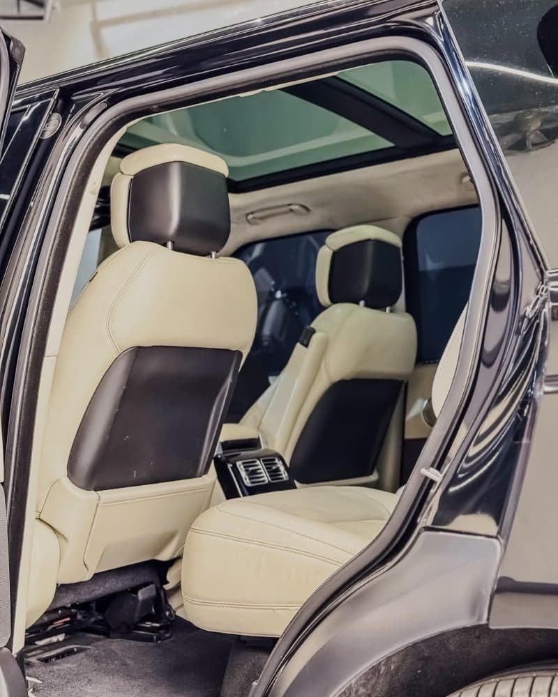 Range Rover Autobiography P400e thumbnail 12