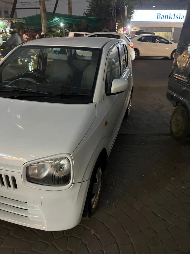 Suzuki Alto VXL AGS thumbnail 2