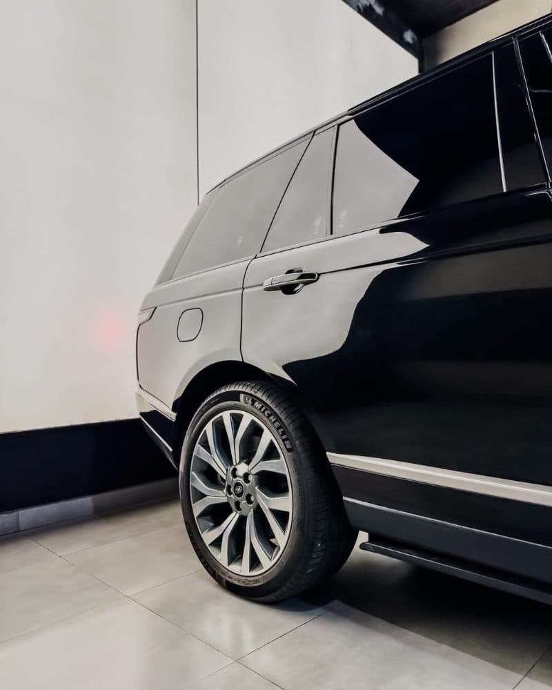 Range Rover Autobiography P400e thumbnail 3