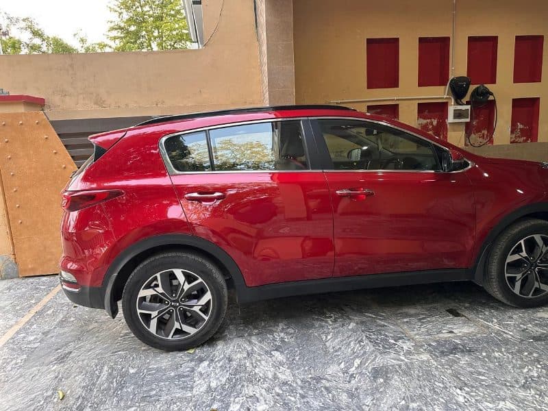 Kia Sportage FWD thumbnail 4