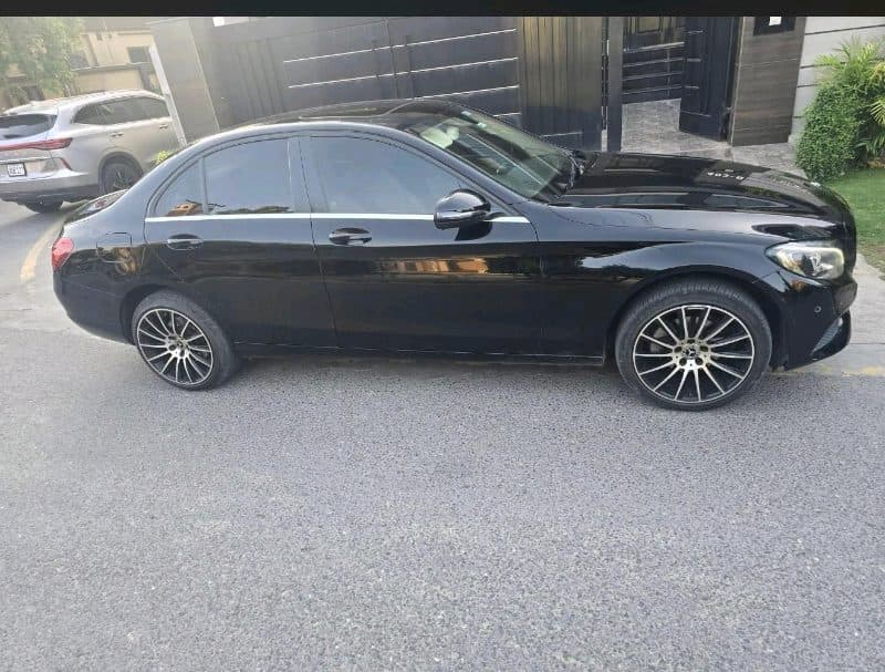 Audi A4 Premium