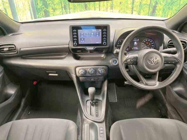 Toyota Yaris Hatchback 2022 black 2025 FRESH CLEAR 4 GRADE