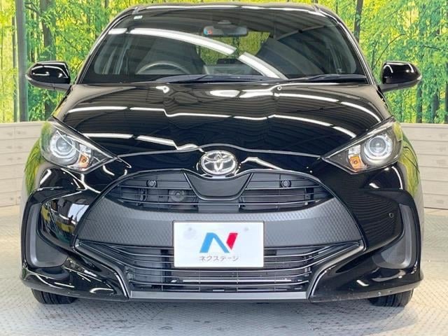 Toyota Yaris Hatchback 2022 black 2025 FRESH CLEAR 4 GRADE