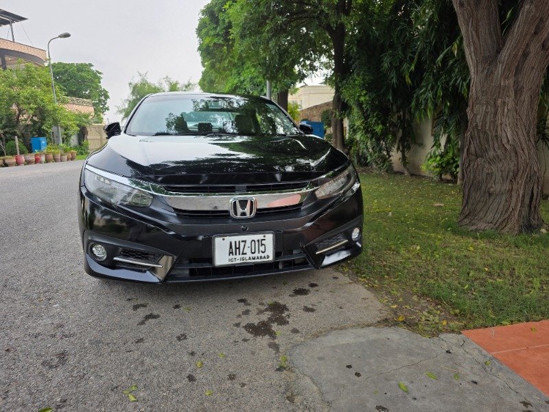 Lahore Honda Civic Oriel 1.8 i-VTEC CVT 2018