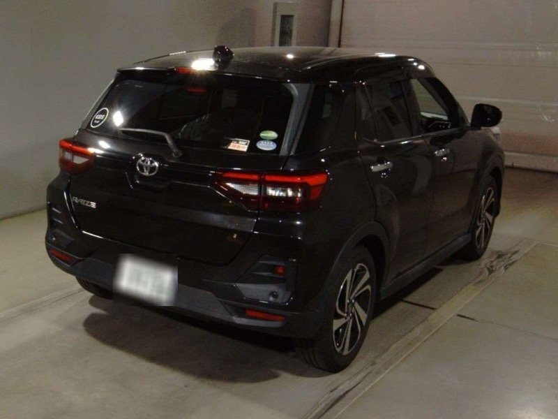 Toyota Raize 2020 black