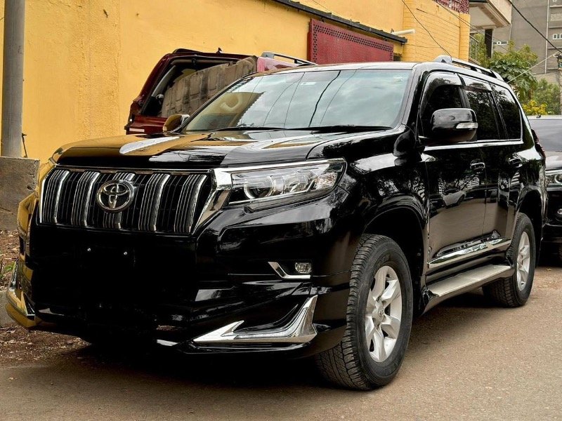 Toyota Prado TX L Package 2.7 2012 Lahore