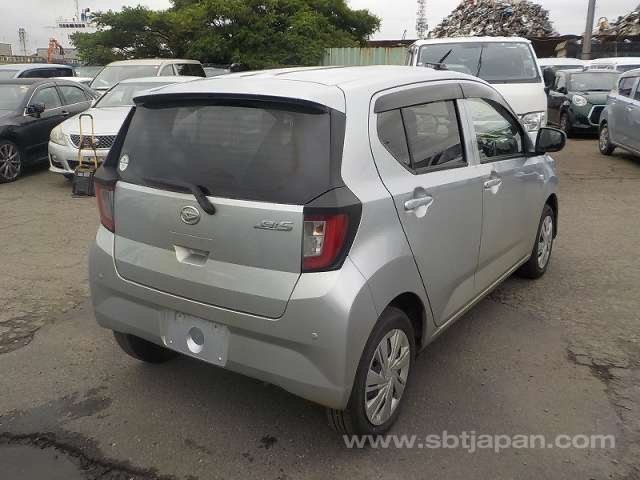 Daihatsu Mira 2022 Silver Metallic
