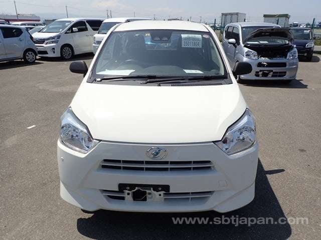 Daihatsu Mira 2022 White