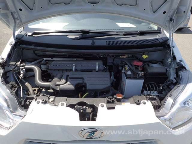 Daihatsu Mira 2022 White