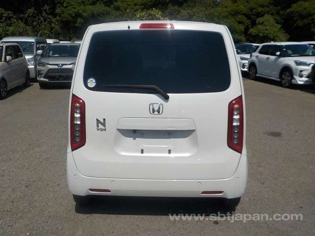 Honda N Wgn 2022  Pearl White