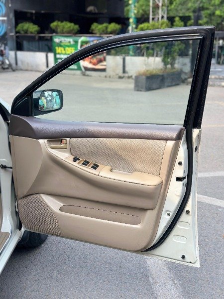 Toyota Hiace 2008  White