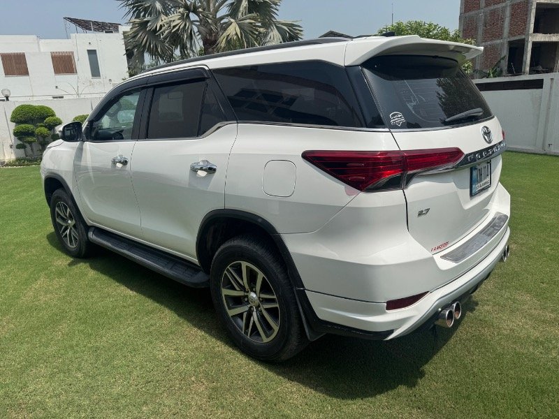 Lahore Toyota Fortuner 2,7 VVTI 2020