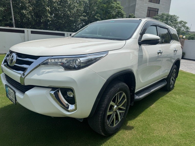 Lahore Toyota Fortuner 2,7 VVTI 2020