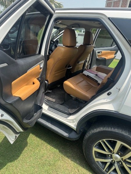 Lahore Toyota Fortuner 2,7 VVTI 2020