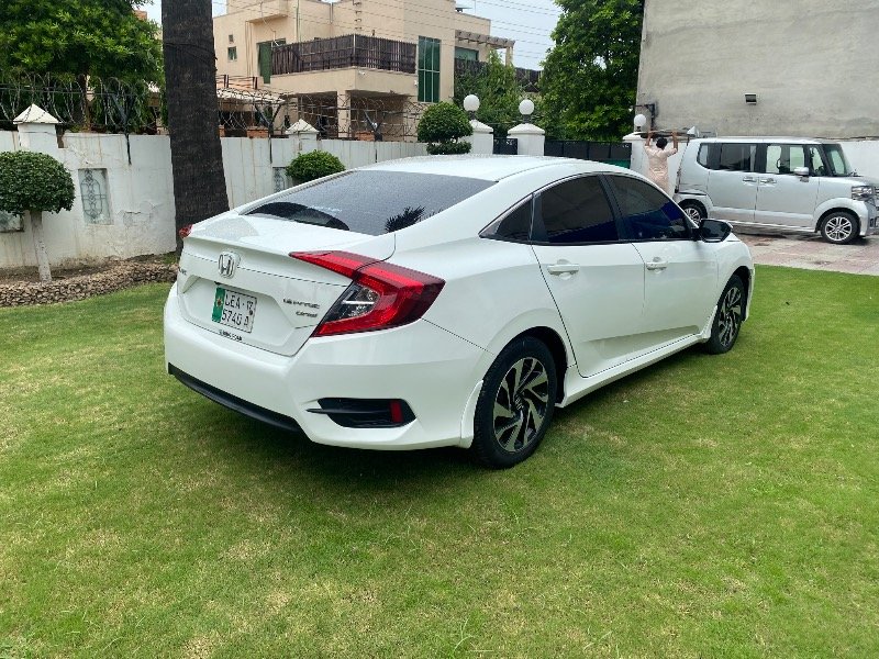 Honda CIVIC Orial Prosmatec 2017 White