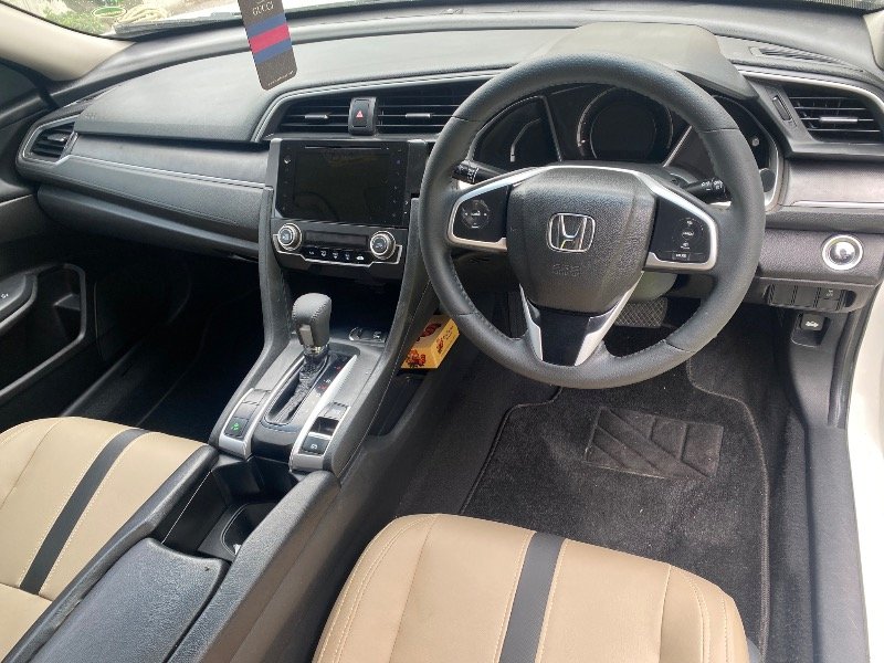 Honda CIVIC Orial Prosmatec 2017 White
