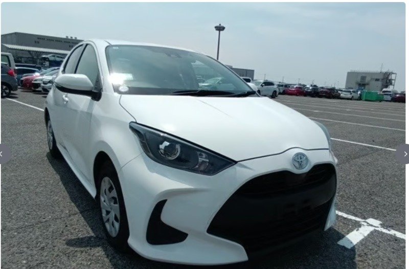 Toyota Yaris Hatchback 2022 White