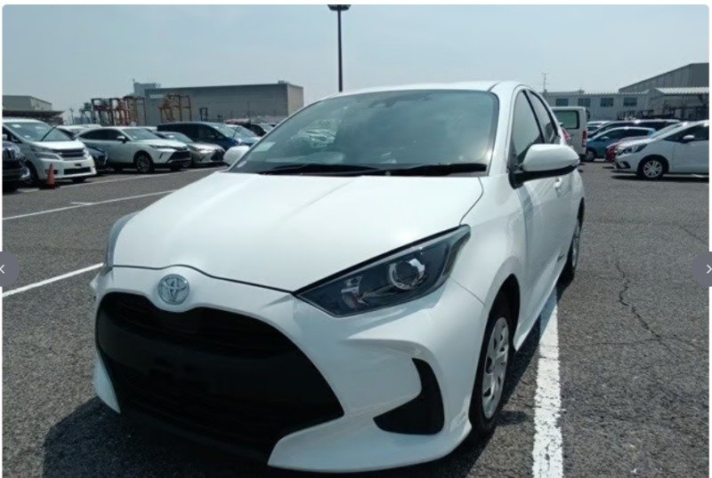 Toyota Yaris Hatchback 2022 White