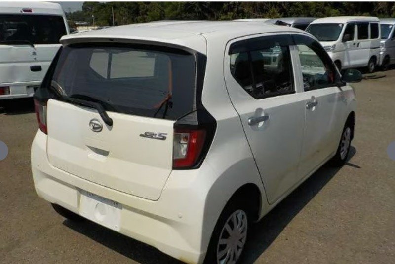 Daihatsu Mira 2022 White