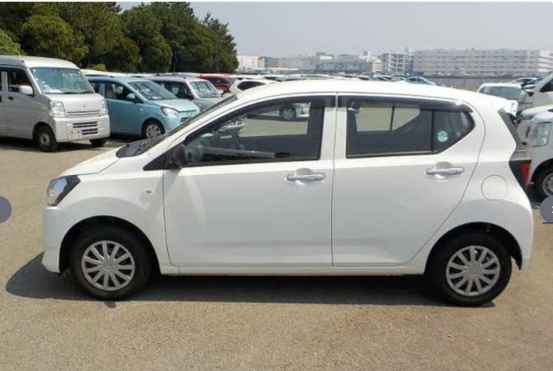 Daihatsu Mira 2022 White