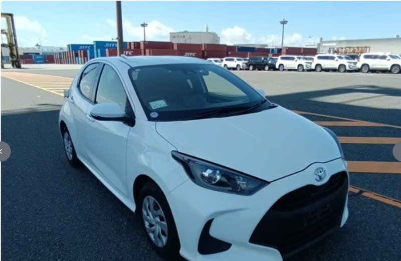 Toyota Yaris Hatchback 2022 White