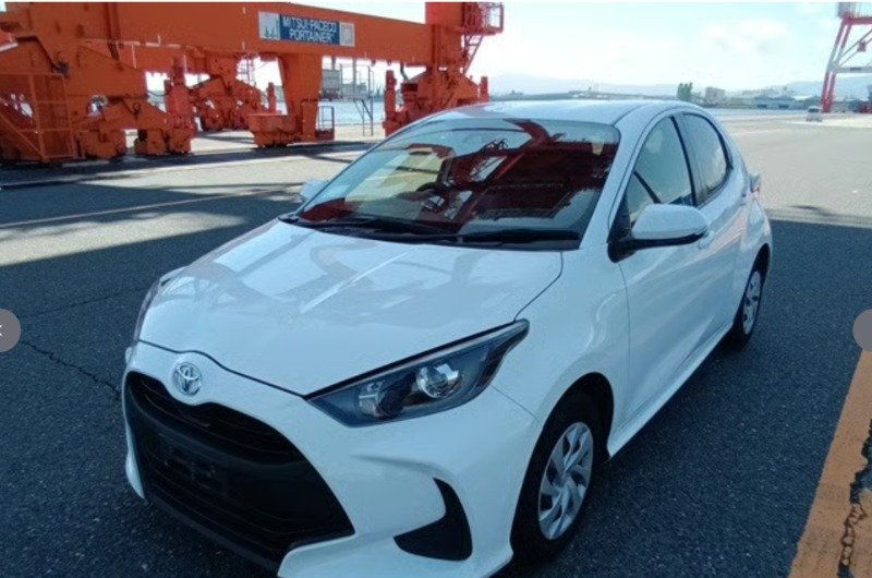 Toyota Yaris Hatchback 2022 White