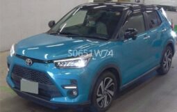 Toyota Raize 2020 blue