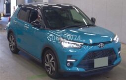 Toyota Raize 2020 blue