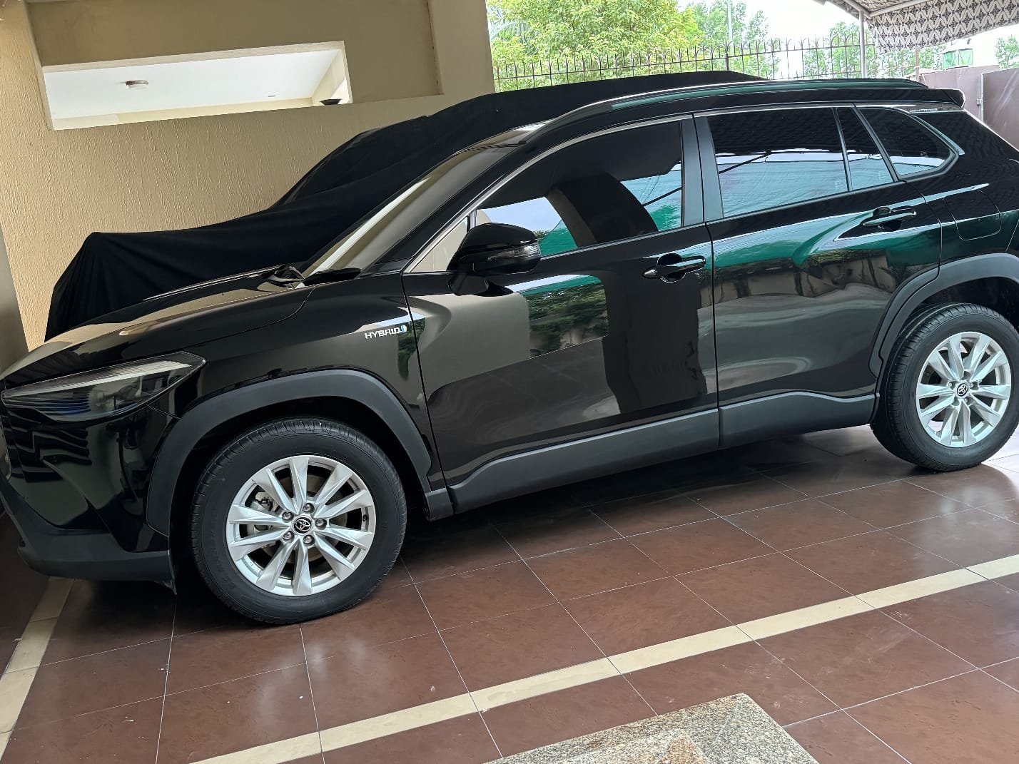 Lahore Toyota Corolla Cross 1.8 HEV X 2024