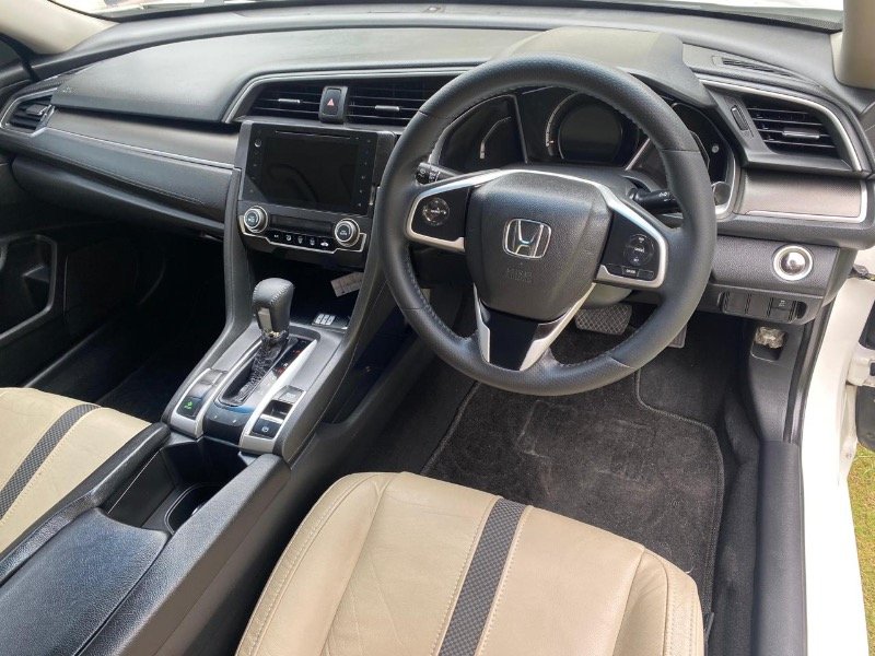 Honda CIVIC Orial Prosmatec 2021 White