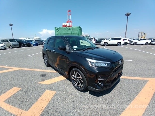 Toyota Raize 2020 black