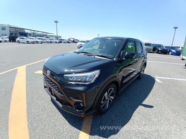 Toyota Raize 2020 black