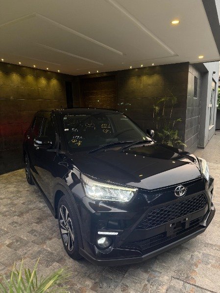 Toyota Raize 2020 Obsidian Black Metallic