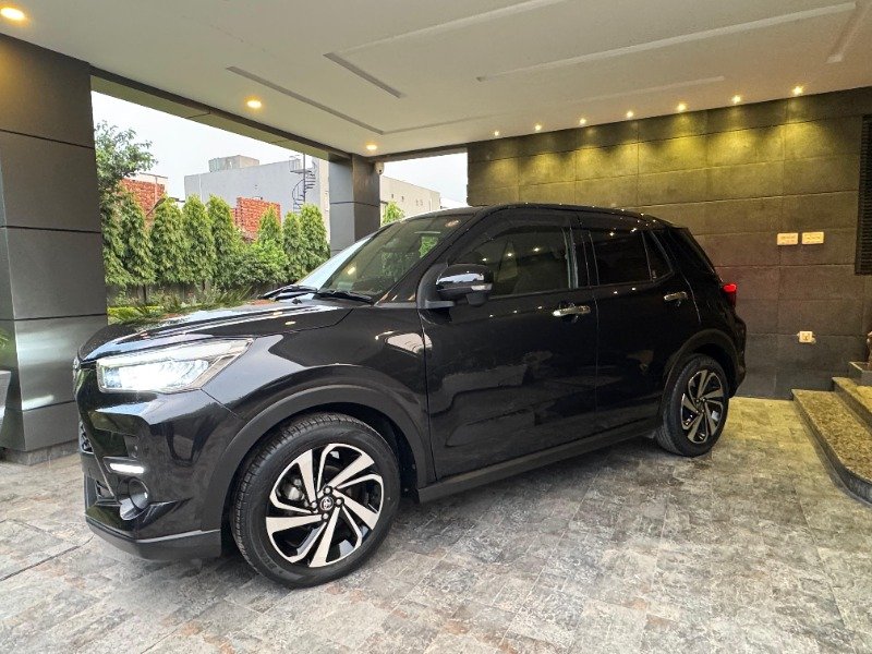 Toyota Raize 2020 Obsidian Black Metallic