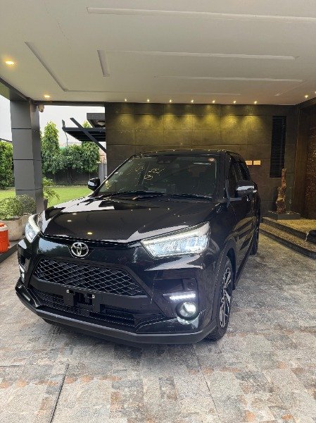 Toyota Raize 2020 Obsidian Black Metallic